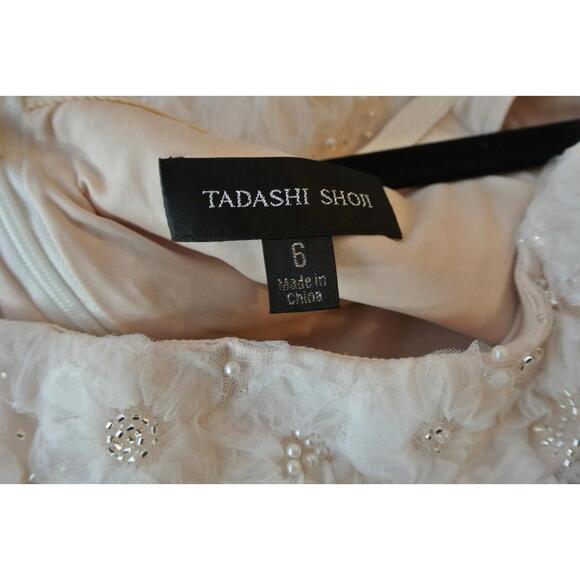NEW, Tadashi Shoji Rhinestone Floral Off the Shoulder Gown Sz 6 #LD220 - Picture 6 of 8